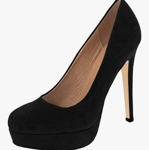 Chinese Laundry Women's Wow Patent Dress Pump